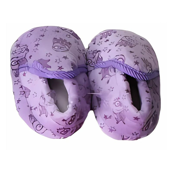 PANTUFAS ROOM SLIPPERS